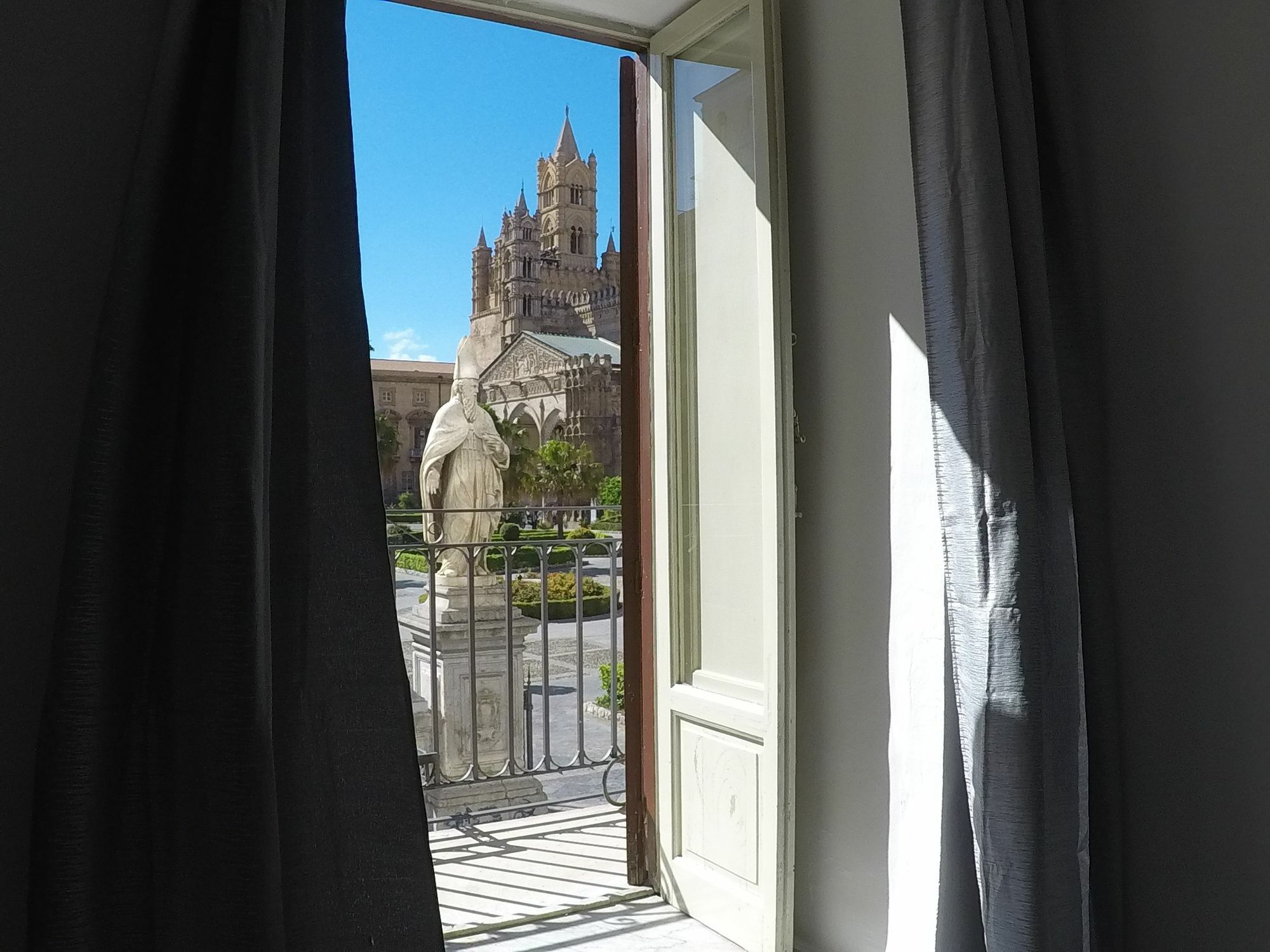 I Vicini Della Cattedrale Bed & Breakfast 3*